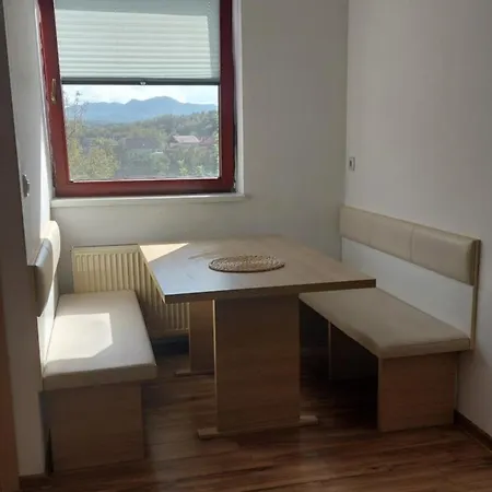 Puci Appartamento Smarje-Sap