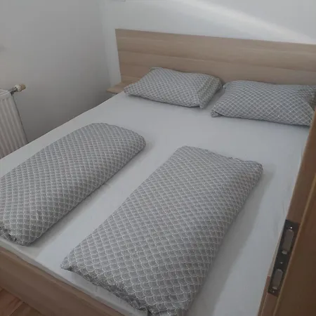 Appartamento Puci Smarje-Sap